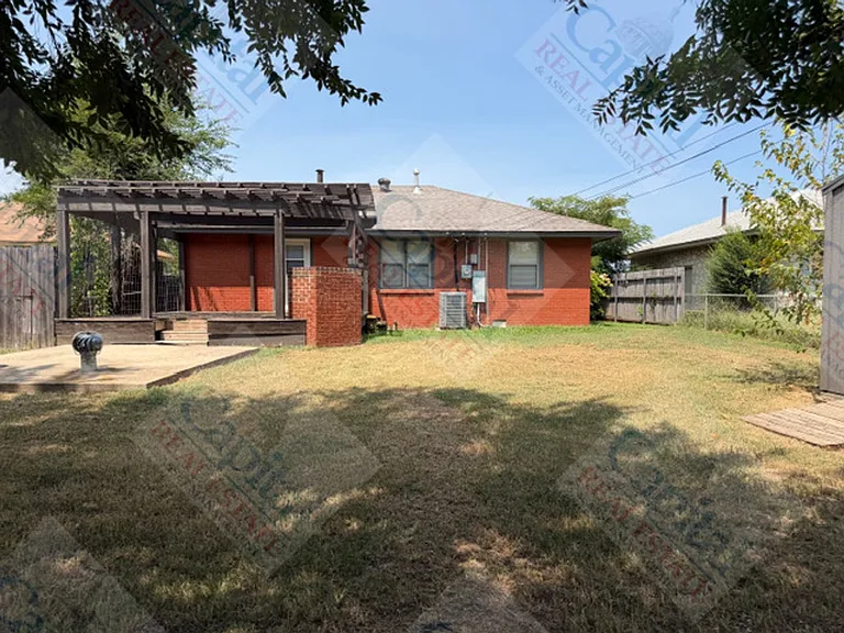 256 E Key Blvd — Photo 28