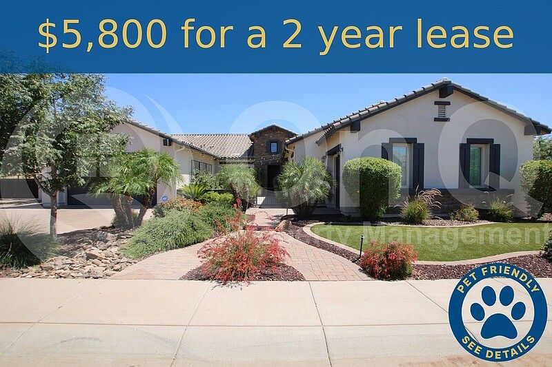 1st image of 2831 E Oriole Dr