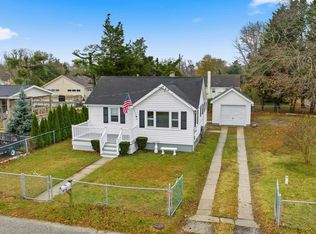 16 E Drumbed Rd, Villas, NJ 08251