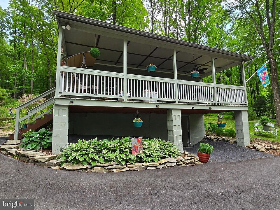 1st image of 45 Twin Oak Dr
