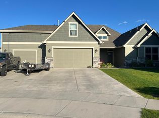 2410 E Warbler Ln, Post Falls, ID 83854