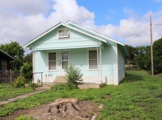 147 Live Oak Cir, Leakey, TX 78873