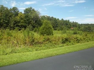 18 River Crest Pkwy, Rutherfordton, NC 28139