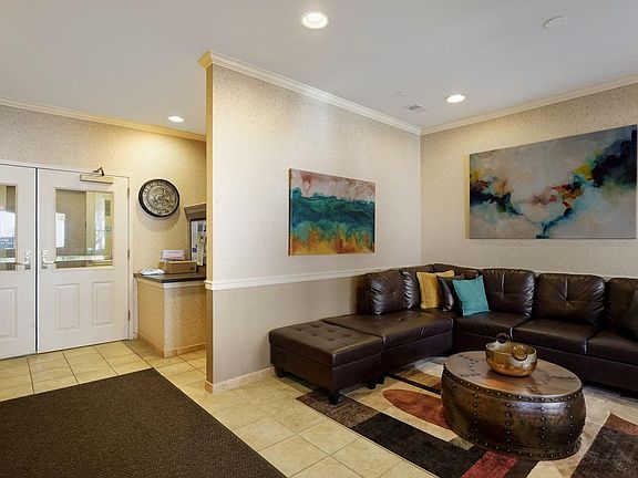 4th image of 4304 Knox Ct
