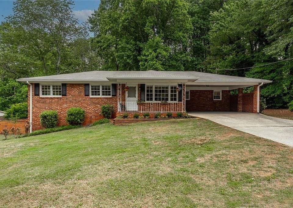 1st image of 3030 Mary Dr