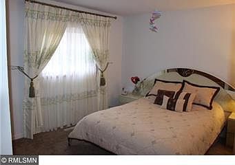 5th image of 1378 Woodbridge St