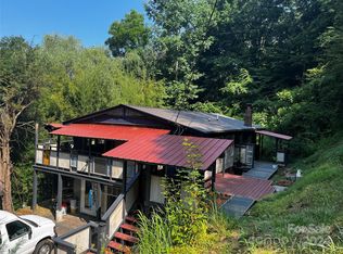 119 Candler Dr, Marshall, NC 28753