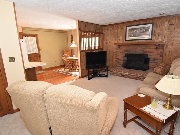 5th image of 4260 Old Maids Ln SW