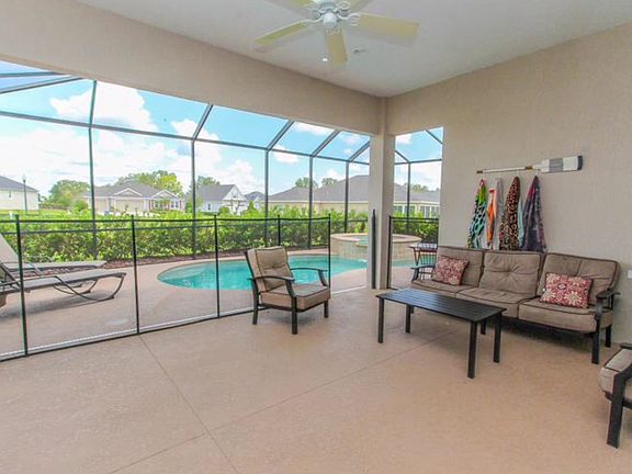 4th image of 3254 Sennett Cir