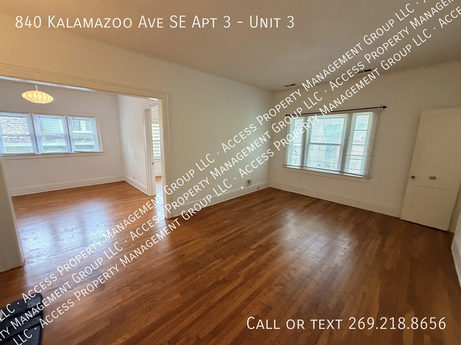 Large Upper 2 Bedroom SE Side Unit — Photo 4