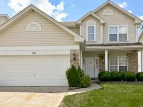 632 Brook Meadow Dr, Ballwin, MO 63021