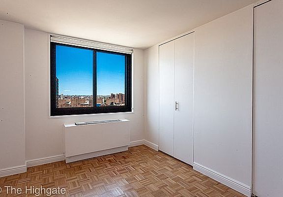 3rd image of 182 E 95th St APT 26G