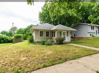 1027 1st Ave SE, Le Mars, IA 51031