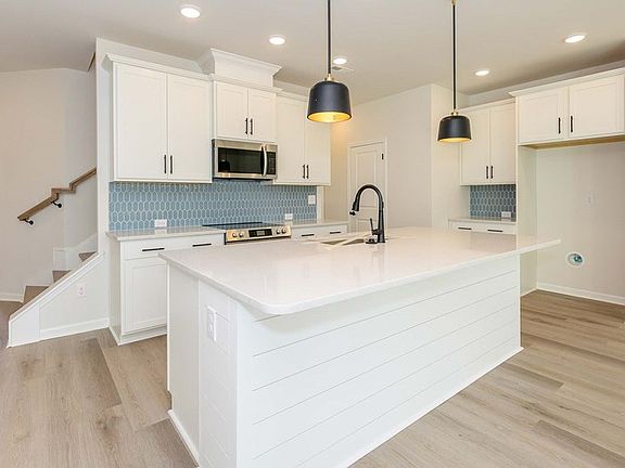 The Thornhurst II -Kitchen