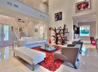 27 Grand Bay Estates Cir, Key Biscayne, FL 33149