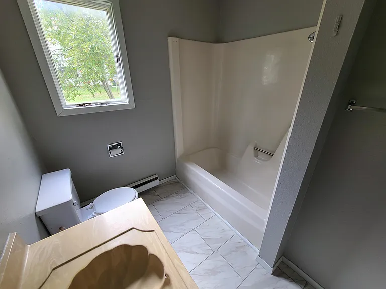 515 Dewey Ave #1 — Photo 3