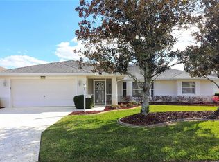 5446 Sir Churchill Dr, Leesburg, FL 34748