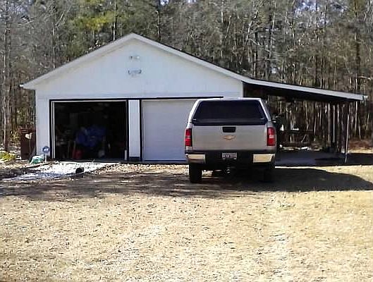 2-door garage & boat port 1