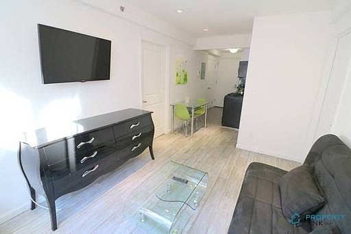 2nd image of 521 W 48th St #6H