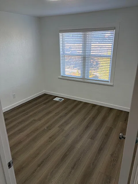 2 bed, 900 sqft, $1,400 — Photo 3