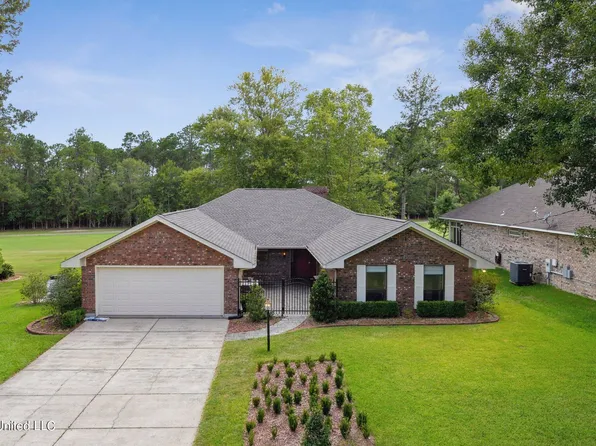 7730 Laie Pl, Diamondhead, MS 39525