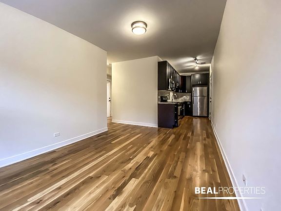 2nd image of 2207 W Eastwood Ave #3N