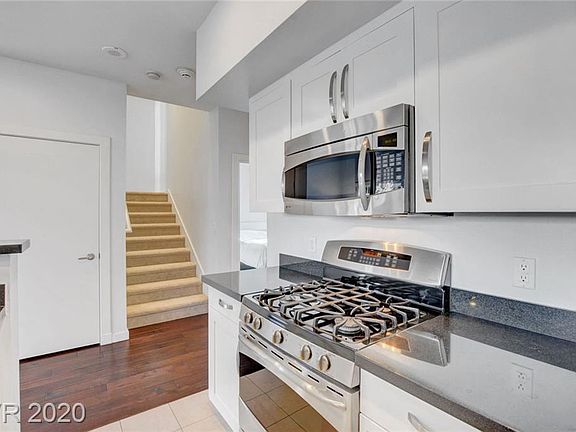 5th image of 4555 Dean Martin Dr Unit 101