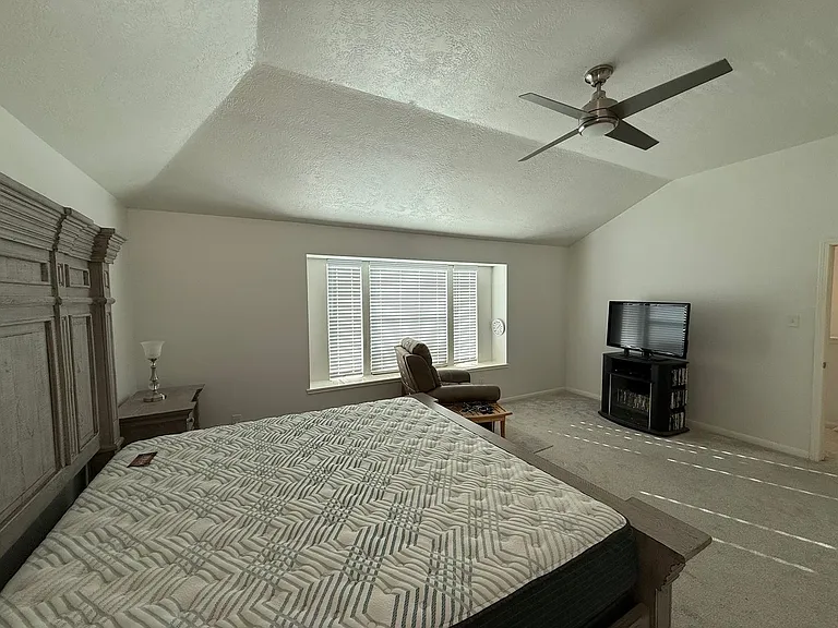 2722 Springstone Dr — Photo 19