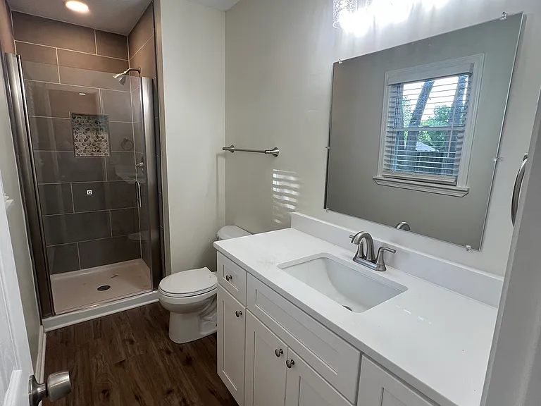 631 N Willie St — Photo 6
