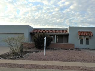 15 W Calle Canon De Faber, Green Valley, AZ 85614
