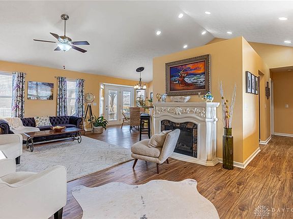 5th image of 4569 Pimlico Pl