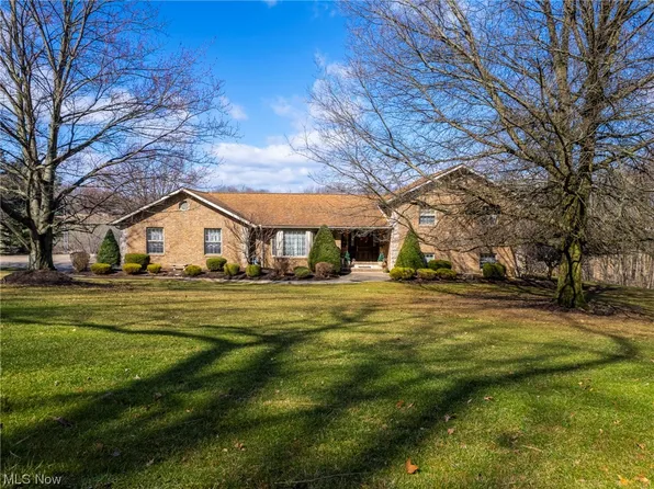 2028 Prysi Rd NW, Sugarcreek, OH 44681