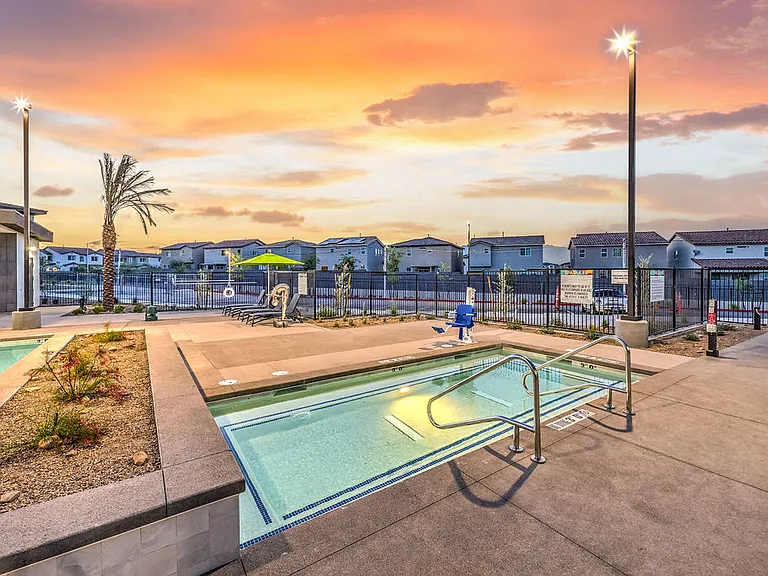 Parq at Camino — Photo 42