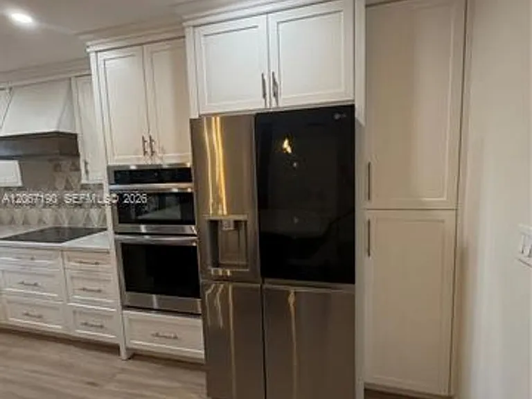 16022 Kilmarnock Dr #Townhouse 16022 — Photo 11