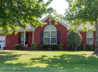 225 Morning Star Dr, Huntsville, AL 35811