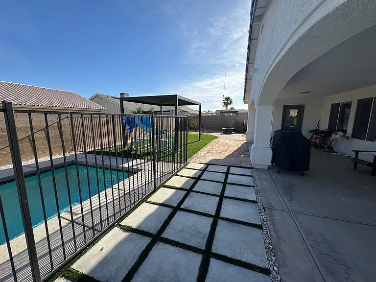 10622 E 38th Ln — Photo 21