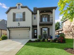 2516 Nottingham Ave, Bentonville, AR 72713