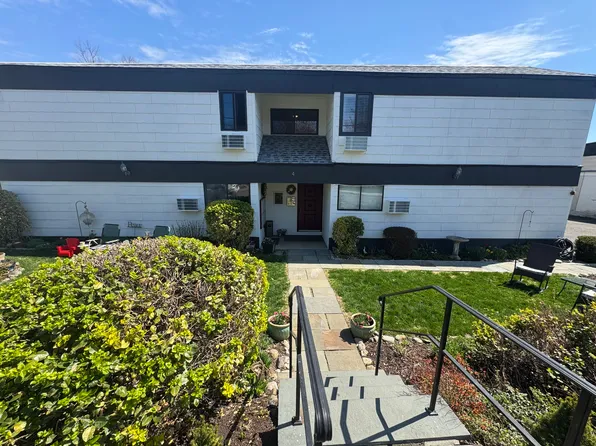 4 Glenwood Ave APT B7, Norwalk, CT 06854