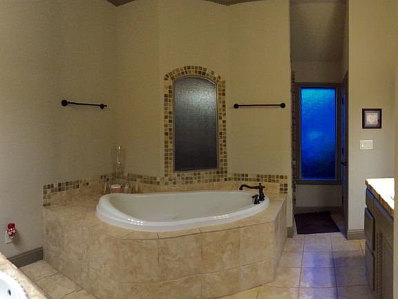 2nd image of 7825 Green Valley Dr