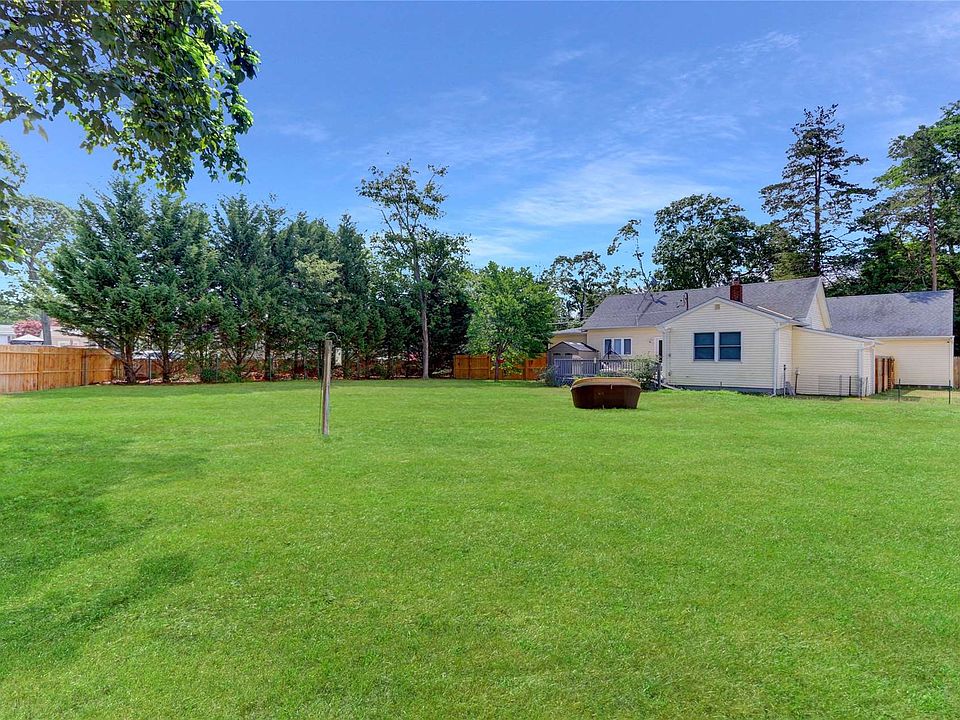1382 Claas Avenue, Holbrook, NY 11741 Zillow