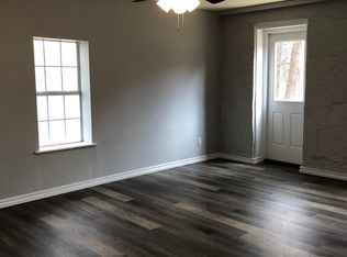 423 S 3rd St, Guthrie, OK 73044