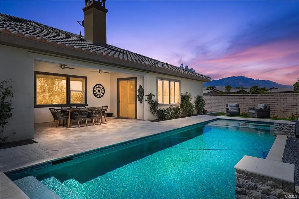 4 bed, 3.5 bath, 2873 sqft, $7,400 — Photo 1