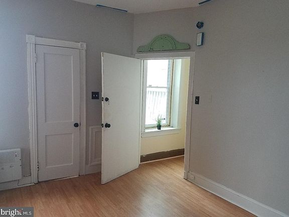 2nd image of 1626 S 4th St Floor 3