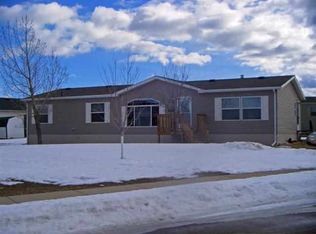 1226 Snowy Peak Ln, Spearfish, SD 57783