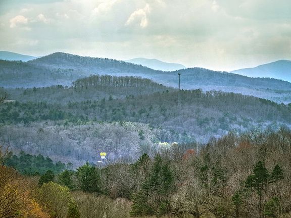 2nd image of 45 Valley Br