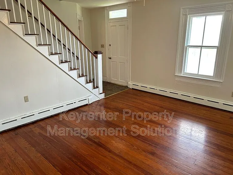 209 Tanner Ln — Photo 7