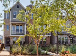 1017 Tea Olive Ln, Dallas, TX 75212