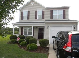 5 Mystic Pine Ct, Greensboro, NC 27406