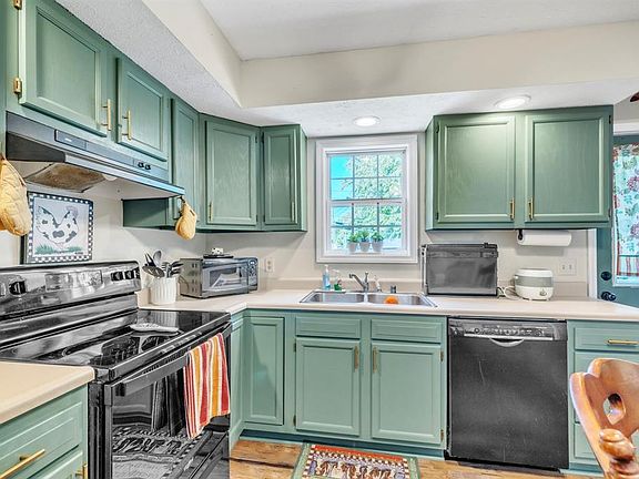 5th image of 2548 W 6th St