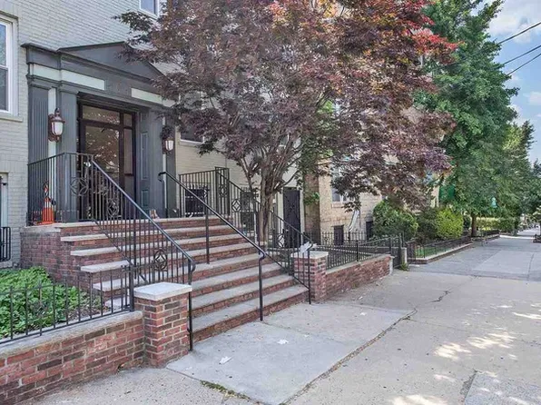 101 Kensington Avenue image 1 of 8